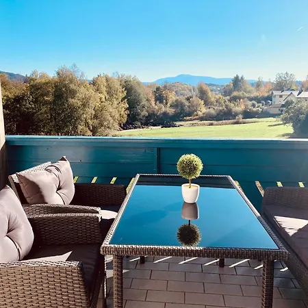 Gemuetliches Mit Fernblick Kamin Balkon شقة