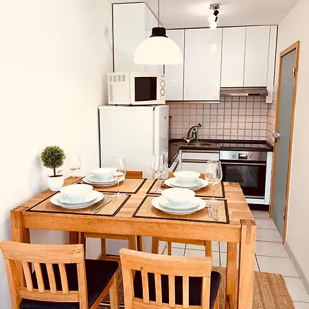 Gemuetliches Mit Fernblick Kamin Balkon * Цвизель