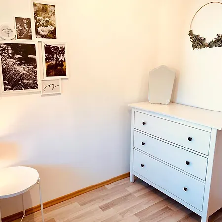 アパート Gemuetliches Mit Fernblick Kamin Balkon
